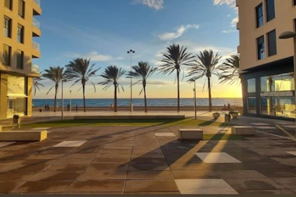 Casa Del Mar Luxury. Primera Linea De Playa Almería Exterior photo