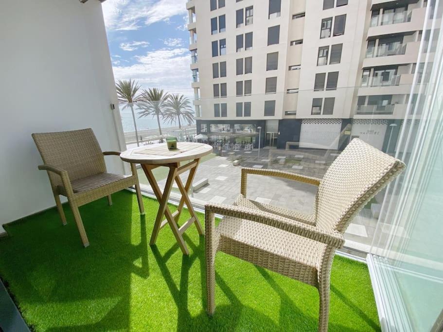 Casa Del Mar Luxury. Primera Linea De Playa Almería Exterior photo